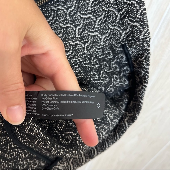 Eileen Fisher Women’s tweed mandarin collar black cream geometric zip jacket - Picture 6 of 6